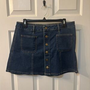 Altar'd State Button-Front Mini Skirt: Size Medium